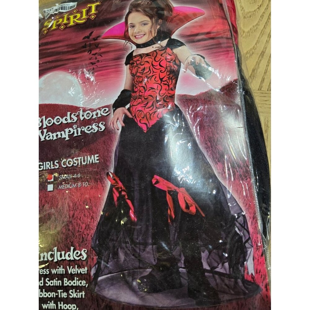 Halloween Vampress Costume